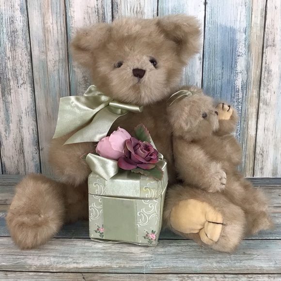Other - ❌❌SOLD❌❌The Bearington Bears “Mommy Hugs & Baby Snugs”